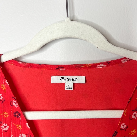 Madewell Tiered-Sleeve Peplum Top in Metallic Prairie Posies - Picture 6 of 8